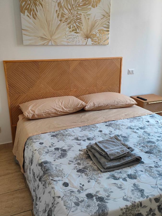 شقة Da Paolo E Laura - In Centro A San Benedetto سان بنيديتّو ديل ترونتو المظهر الخارجي الصورة